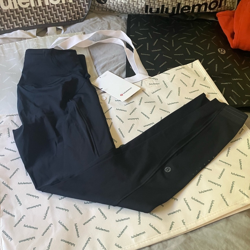 NWT Lululemon Fast and Free High-Rise Tight 25" 3 PKT *Glow, Sz 6, BLACK